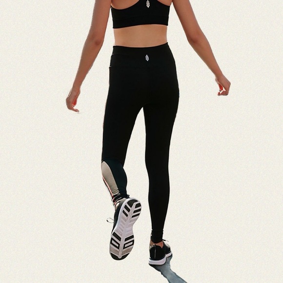 FP Movement Freestyle Legging - Picture 4 of 8